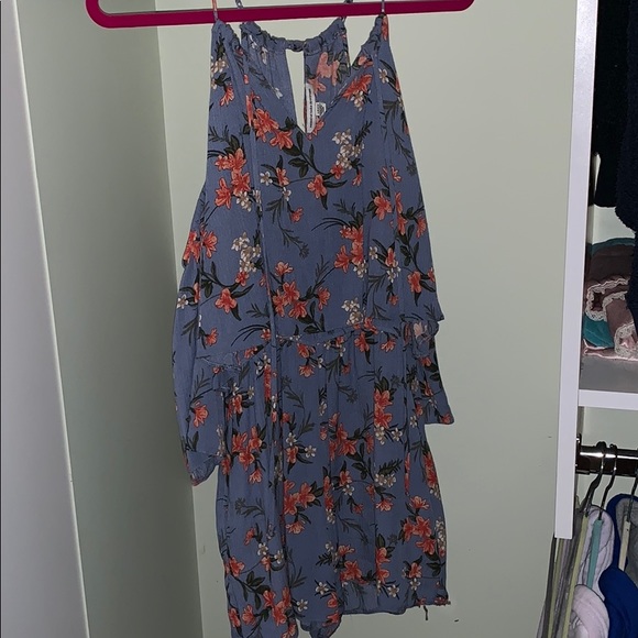 floral romper - Picture 1 of 3